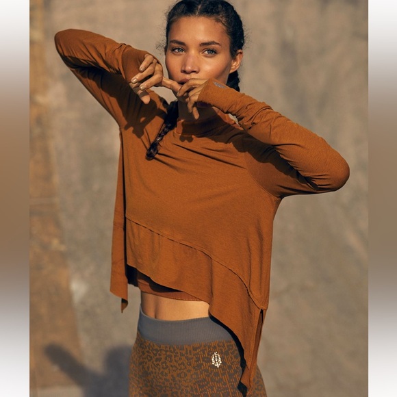 Free People Tempo Long sleeve Tee - Picture 2 of 3